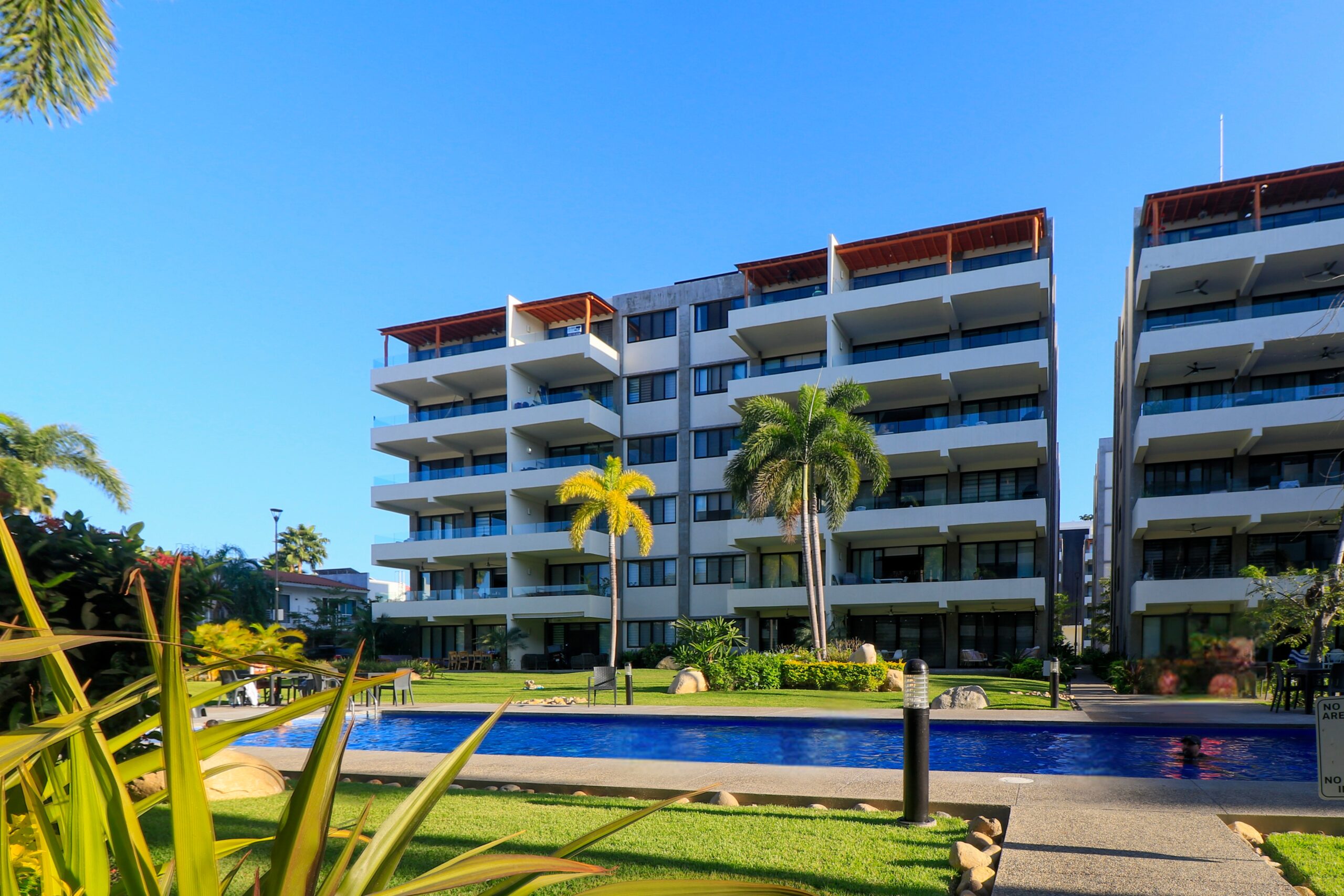 Modern 2BR Beach Condo with Tropical Pools & Private TerracePuertarena, Riviera Nayarit