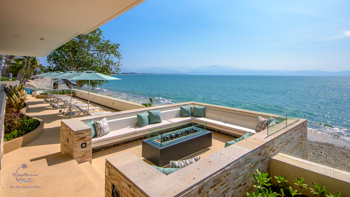 Beachfront Fire Pit Lounge